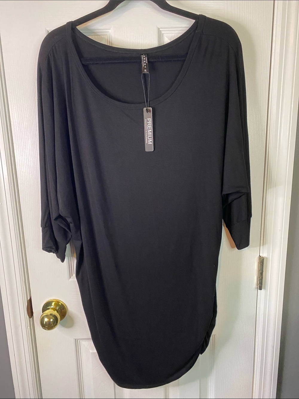 Black Women's Scoop Neck Tunic Top Made By Johnny SizeXL
